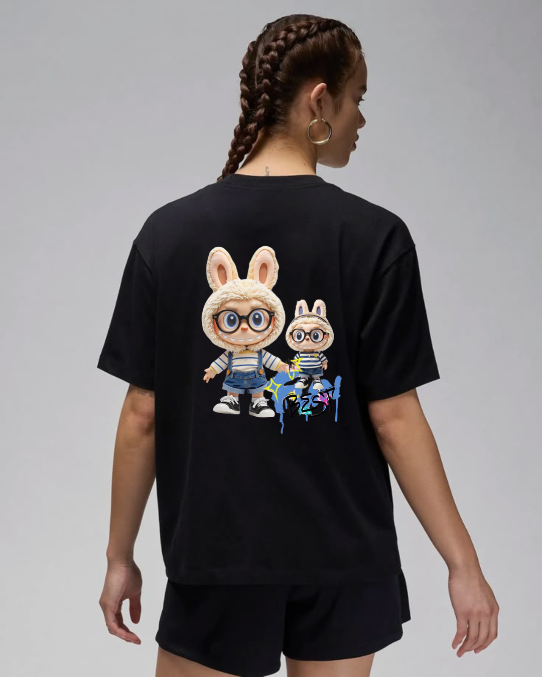 Women’s Oversized Graphic T-Shirt – Labubu  Edition Lordza X Labubu