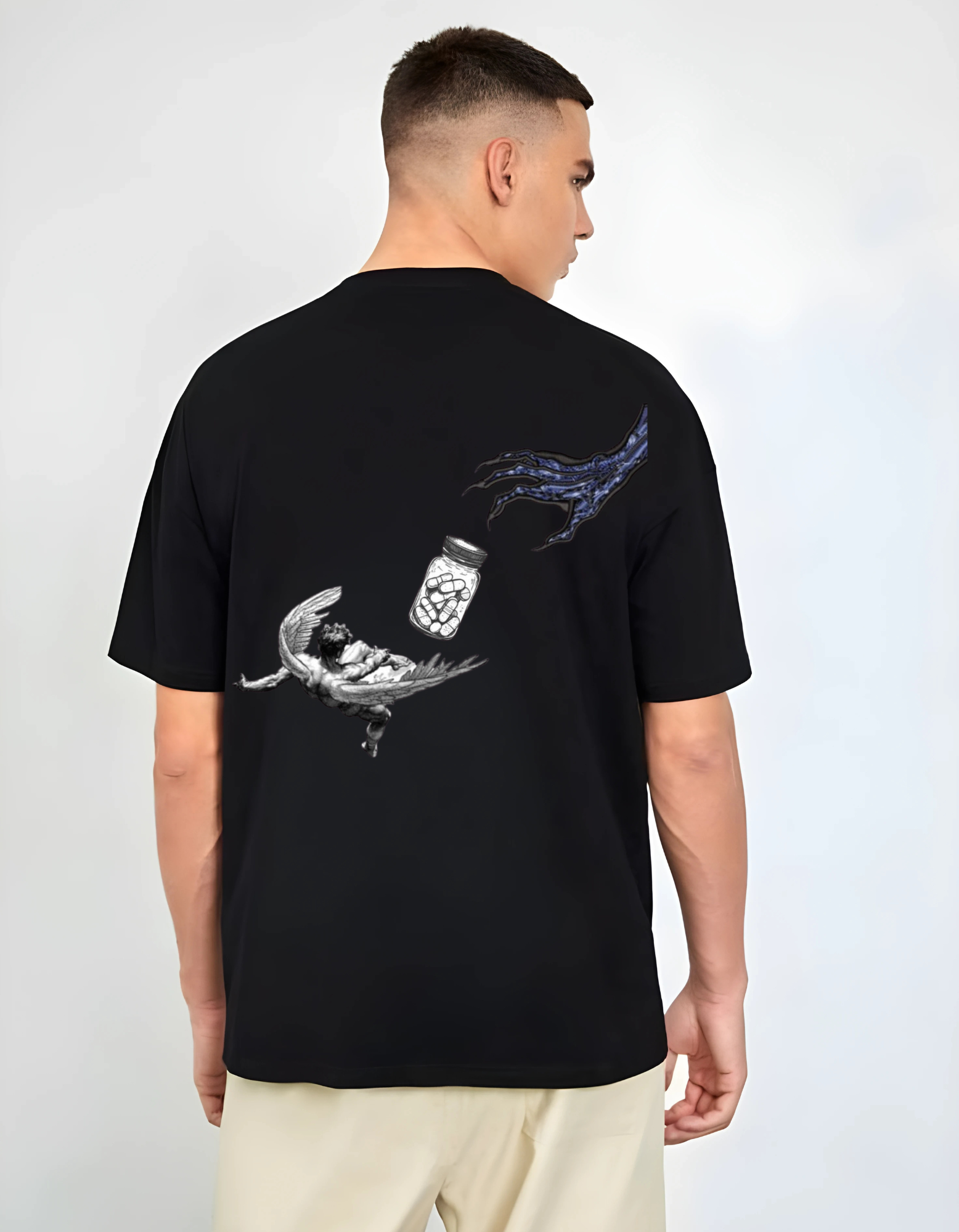 “Dark Claw Oversized Graphic Tee – Streetwear Edition”