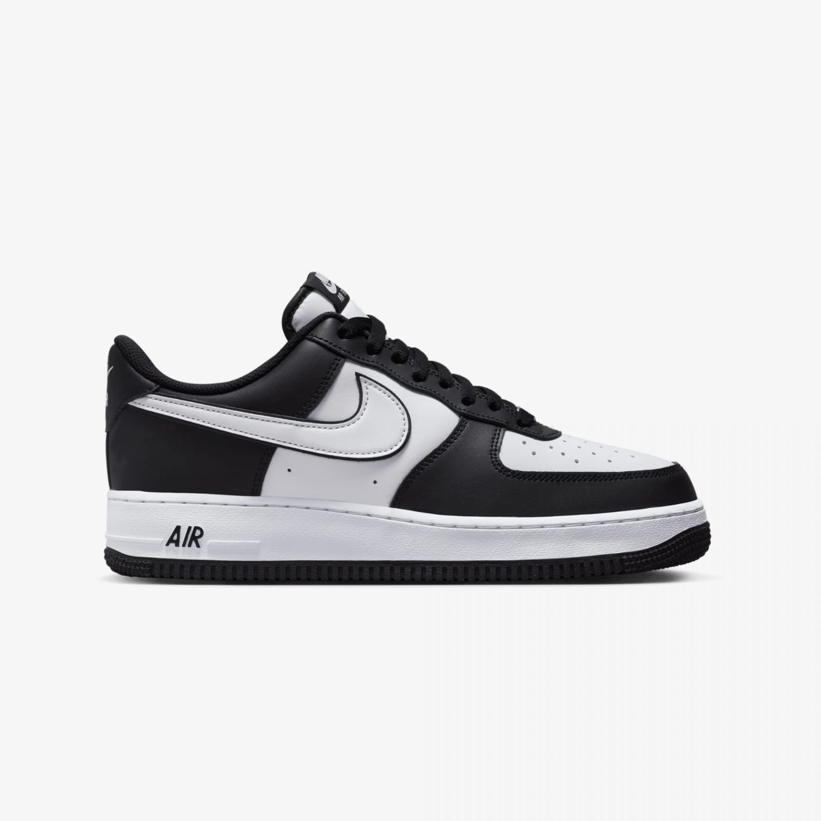 Nike Air Force 1 Low – Black