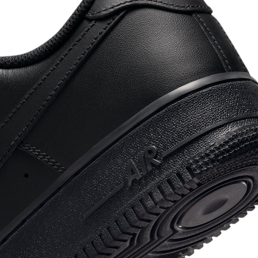 Nike Air Force 1 Low – Triple Black