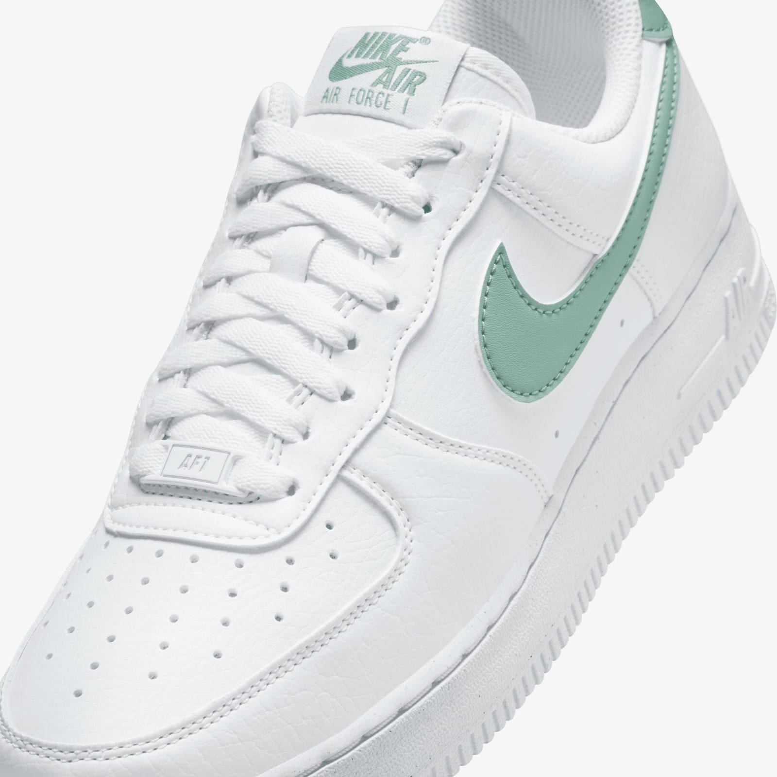 Nike Air Force 1 Low – Mint Green